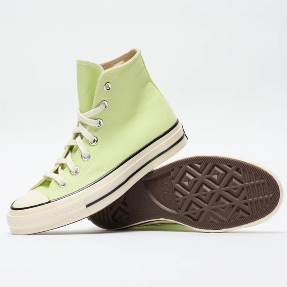 NEW| Converse Unisex Chuck Taylor All Star 70 High Top Sneaker In Citron - Picture 1 of 9